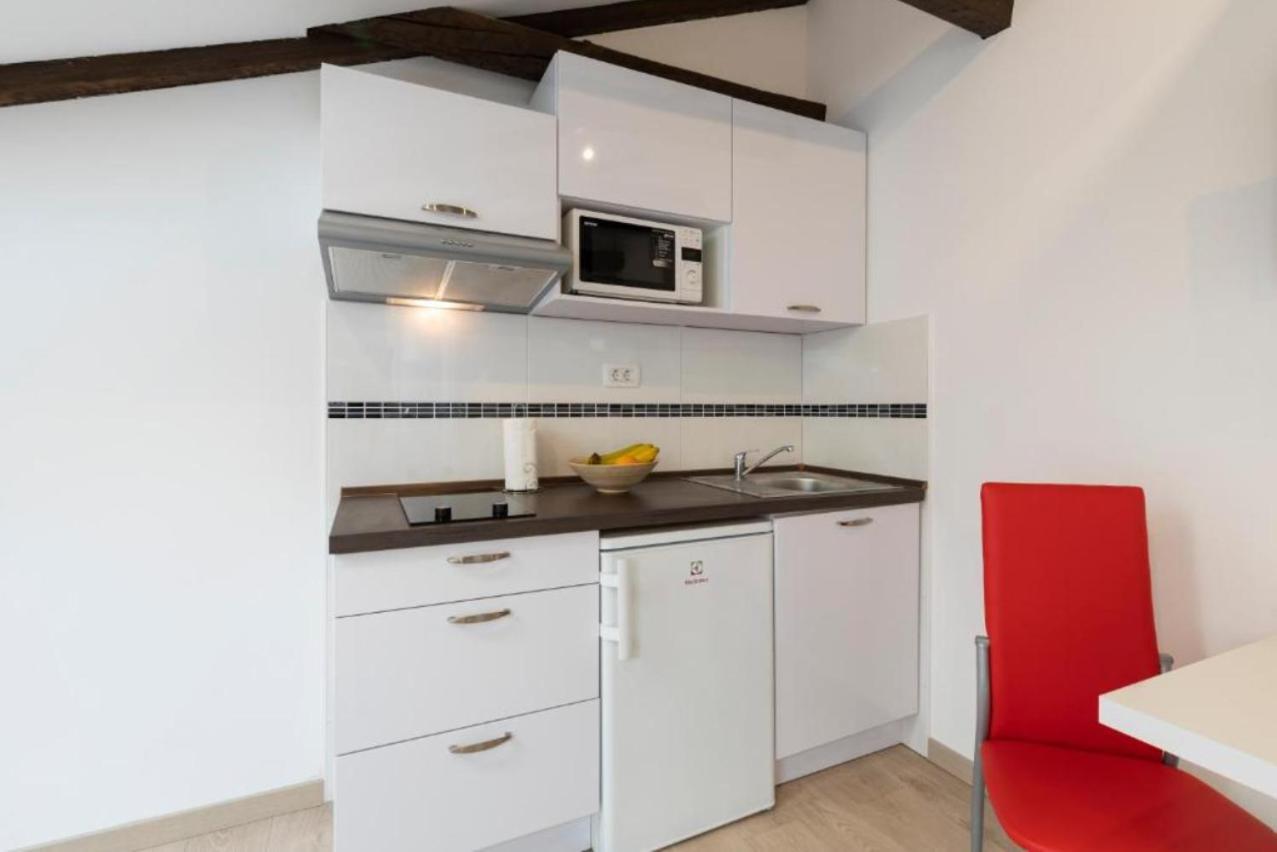 Central Apartments *