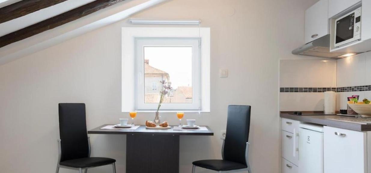 Apartamento Central Apartments Pula