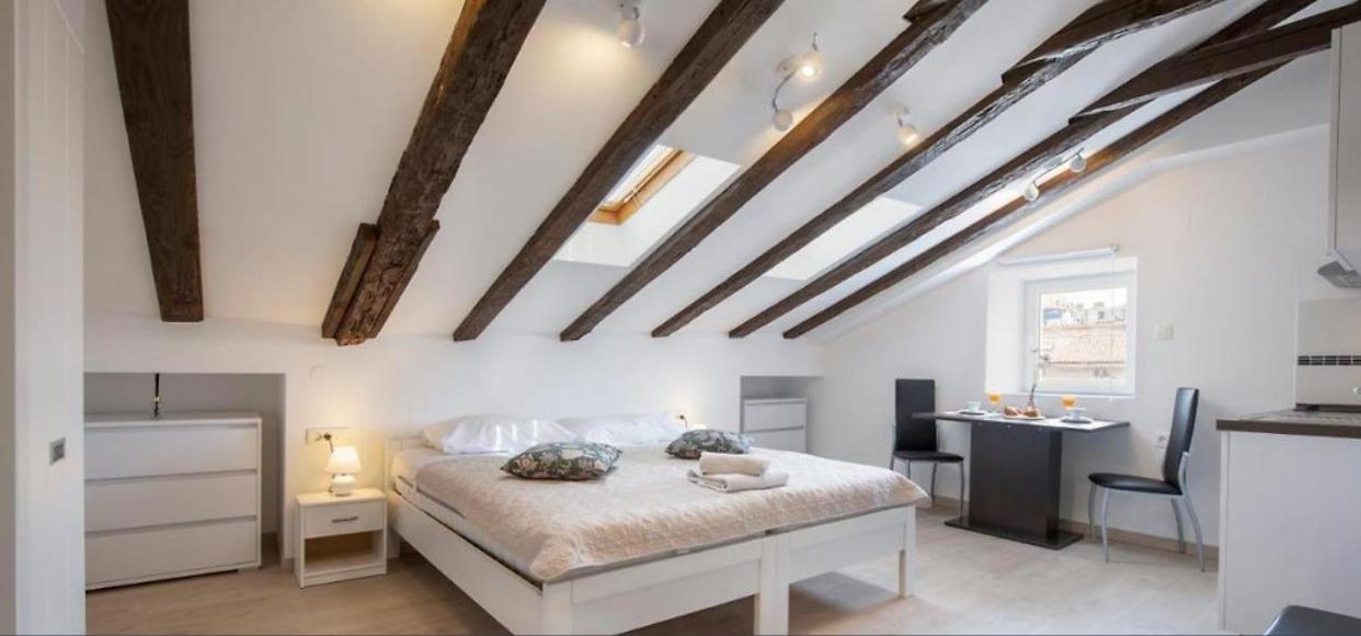 Appartamento Central Apartments Pola